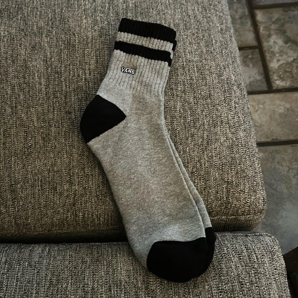 Mens Vans Classic Half Crew socks in grey with black stripes, heel, and toe.